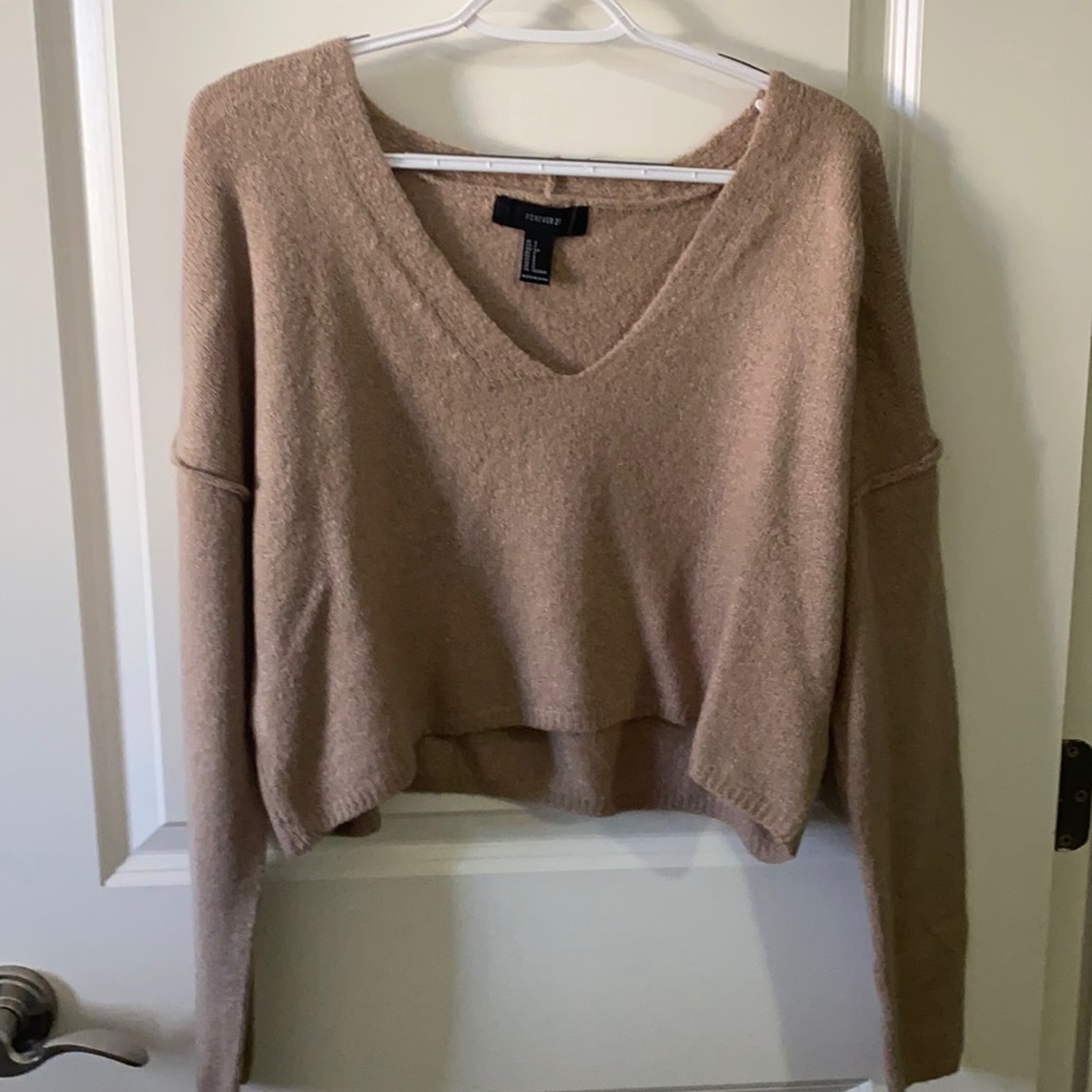 Forever 21 V-Neck Cropped Sweater